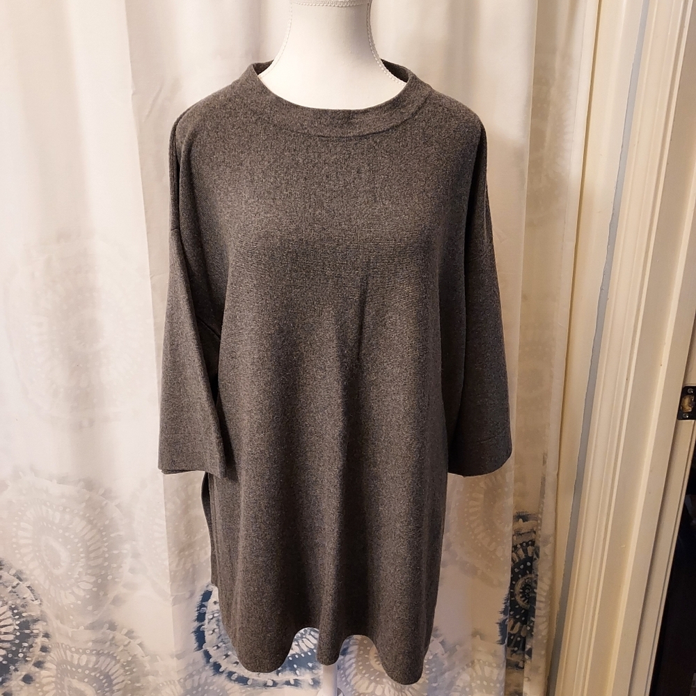 Eileen Fisher Gray Oversized soft wool Sweater fits size 1x XXL